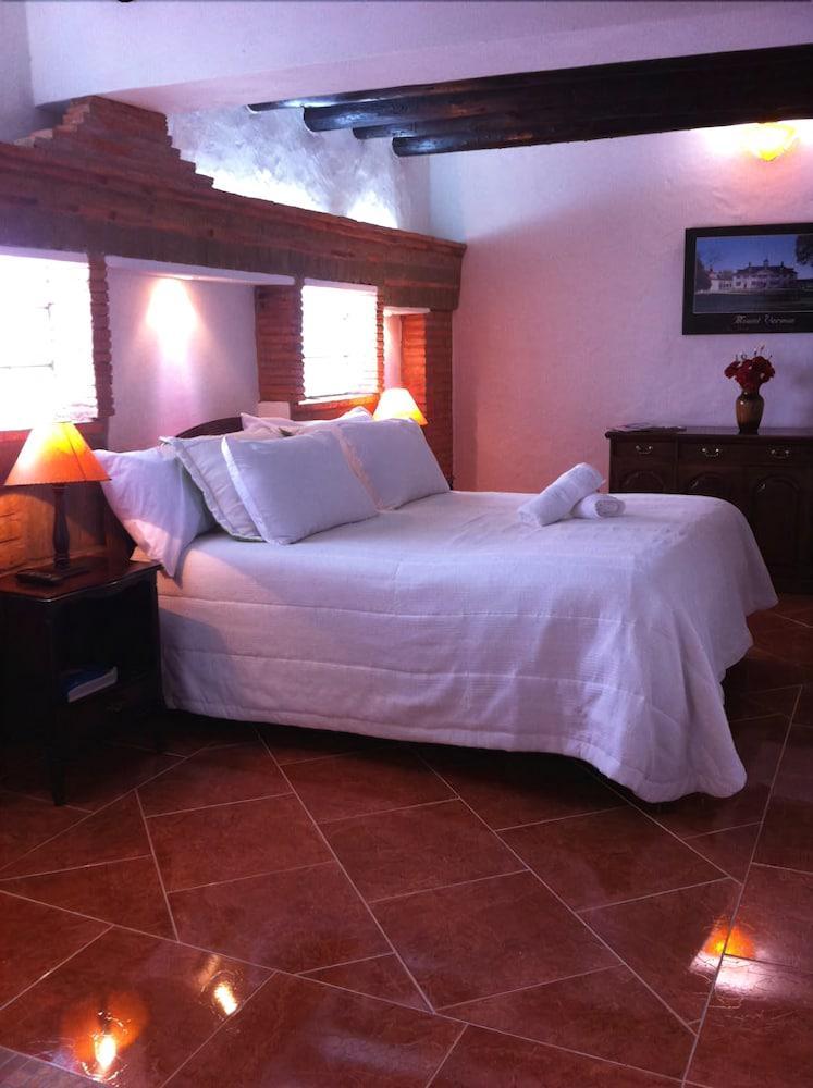 Hotel Los Frayles 莱瓦镇 外观 照片