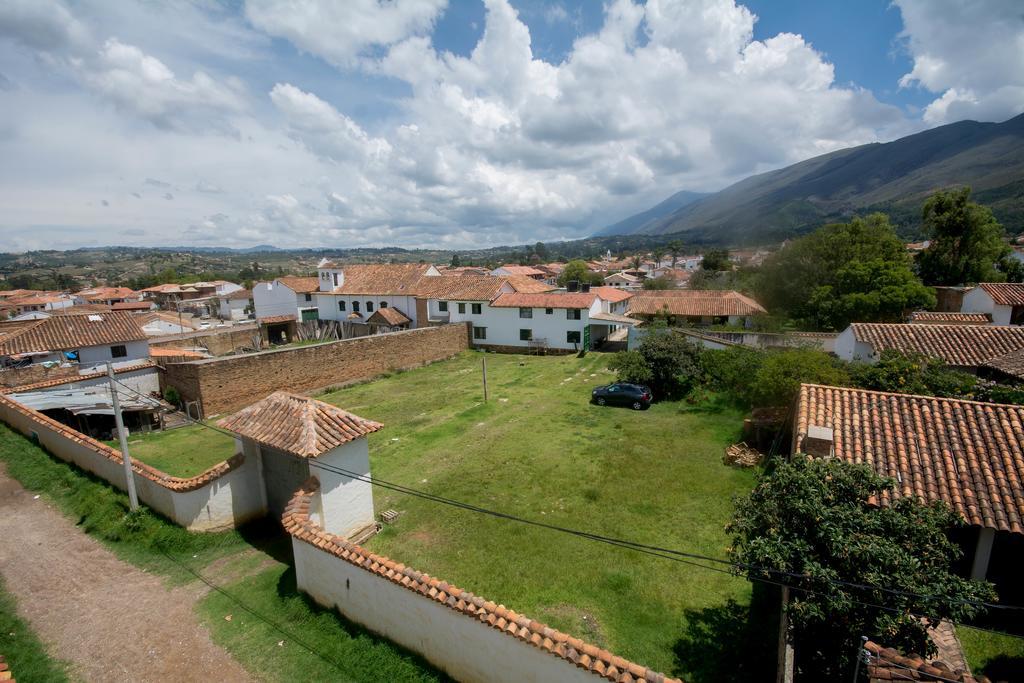 Hotel Los Frayles 莱瓦镇 外观 照片