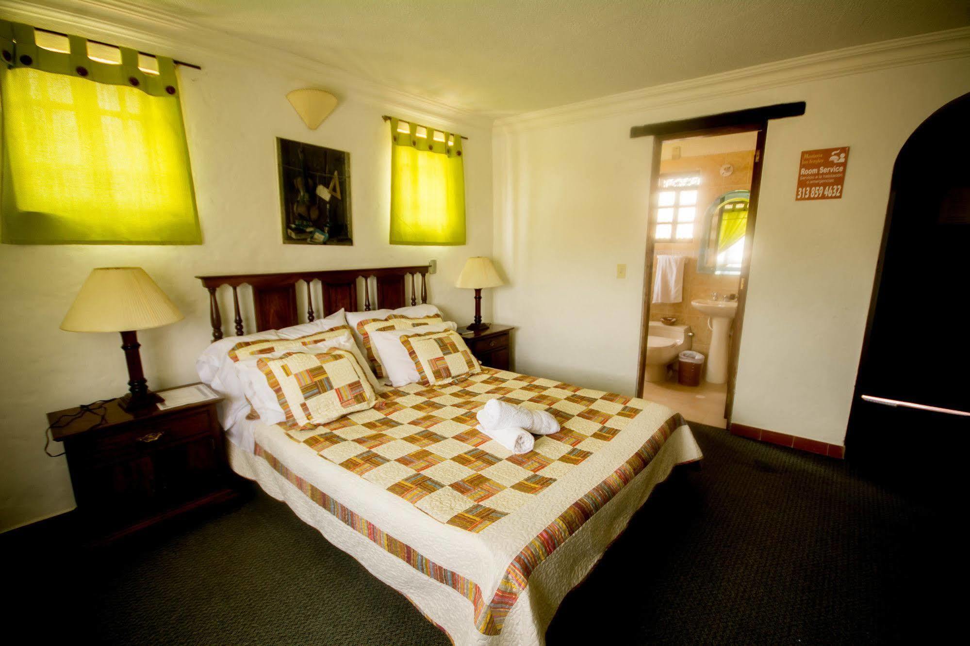 Hotel Los Frayles 莱瓦镇 外观 照片