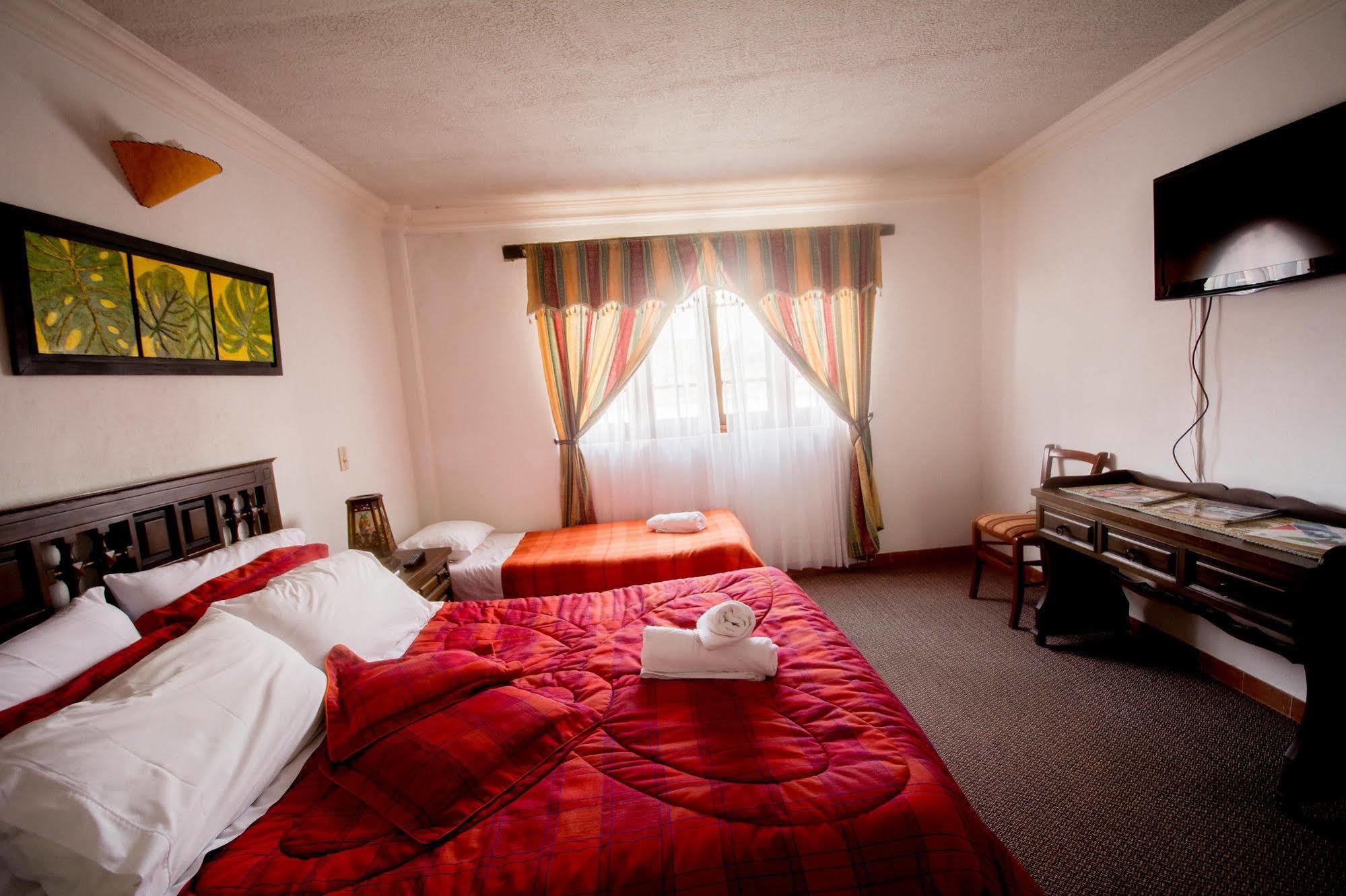 Hotel Los Frayles 莱瓦镇 外观 照片