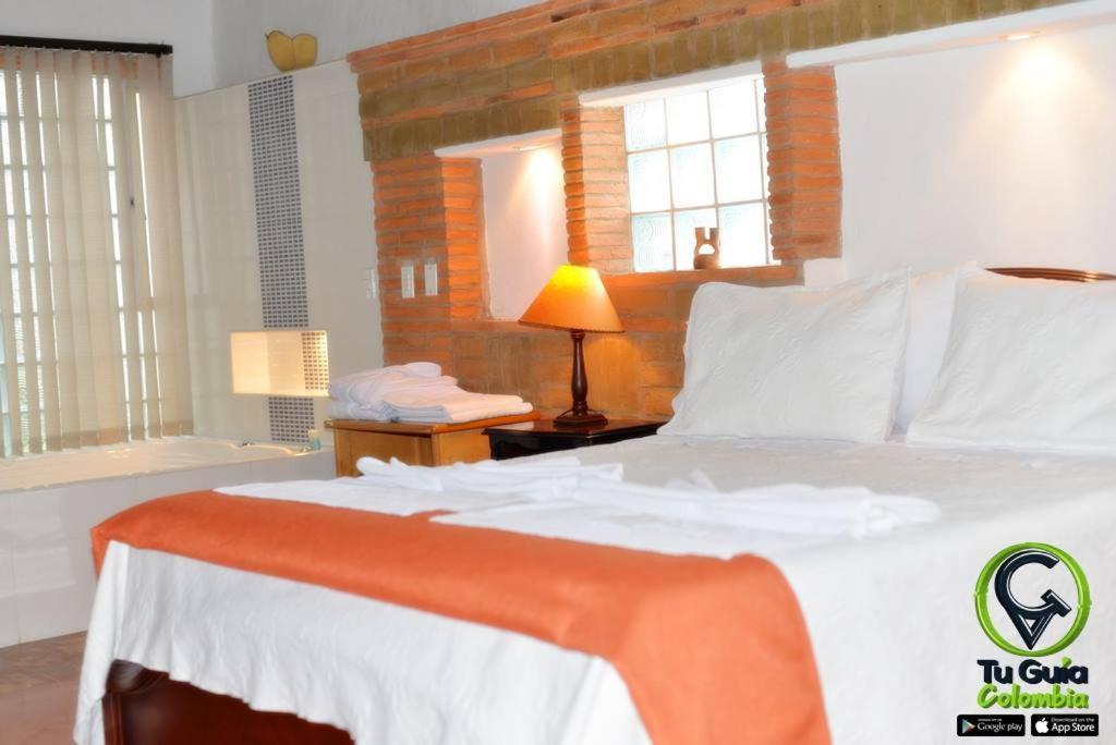 Hotel Los Frayles 莱瓦镇 外观 照片